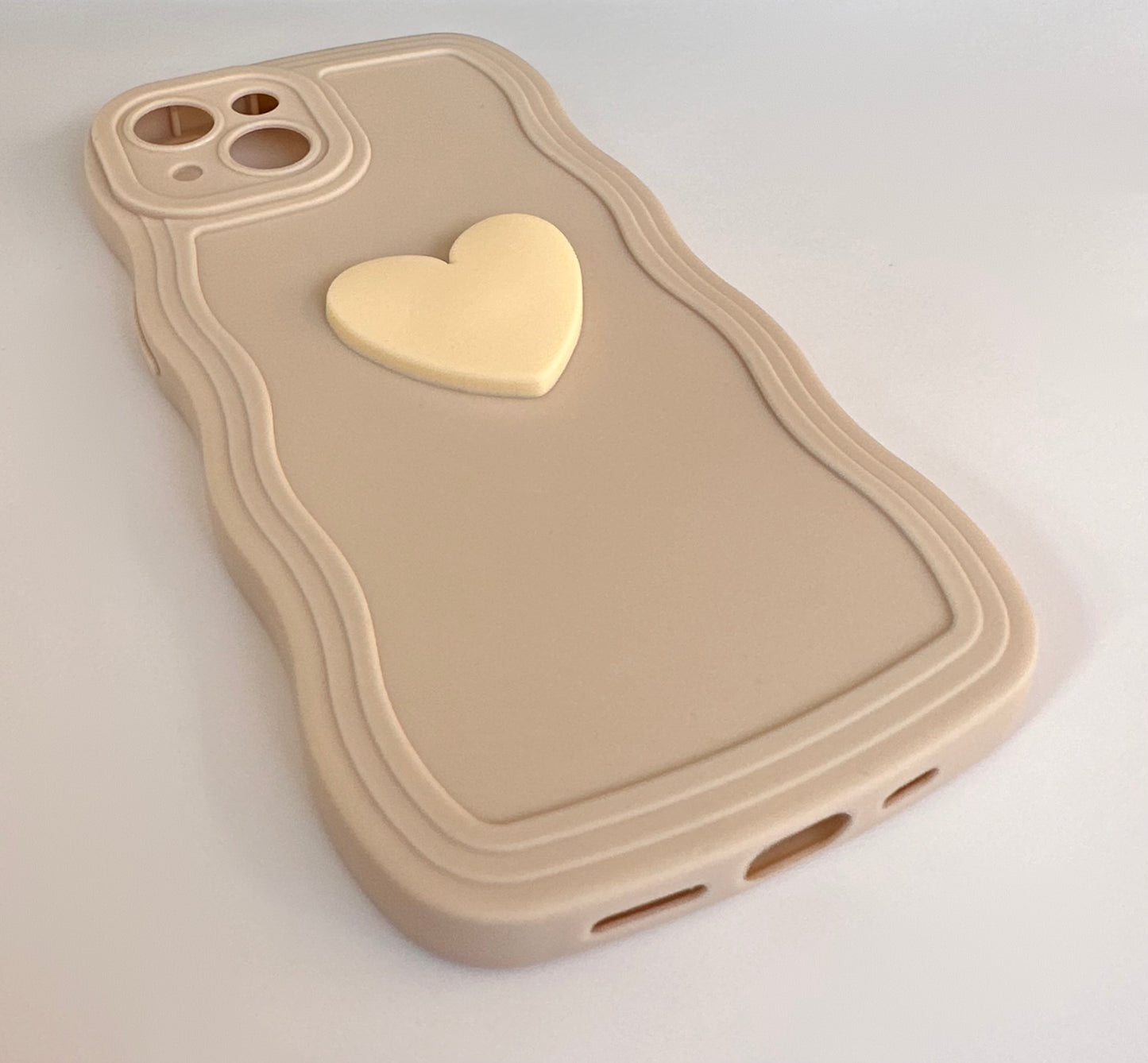 3D Heart Wavy Edge Vanilla Cream Phone Case