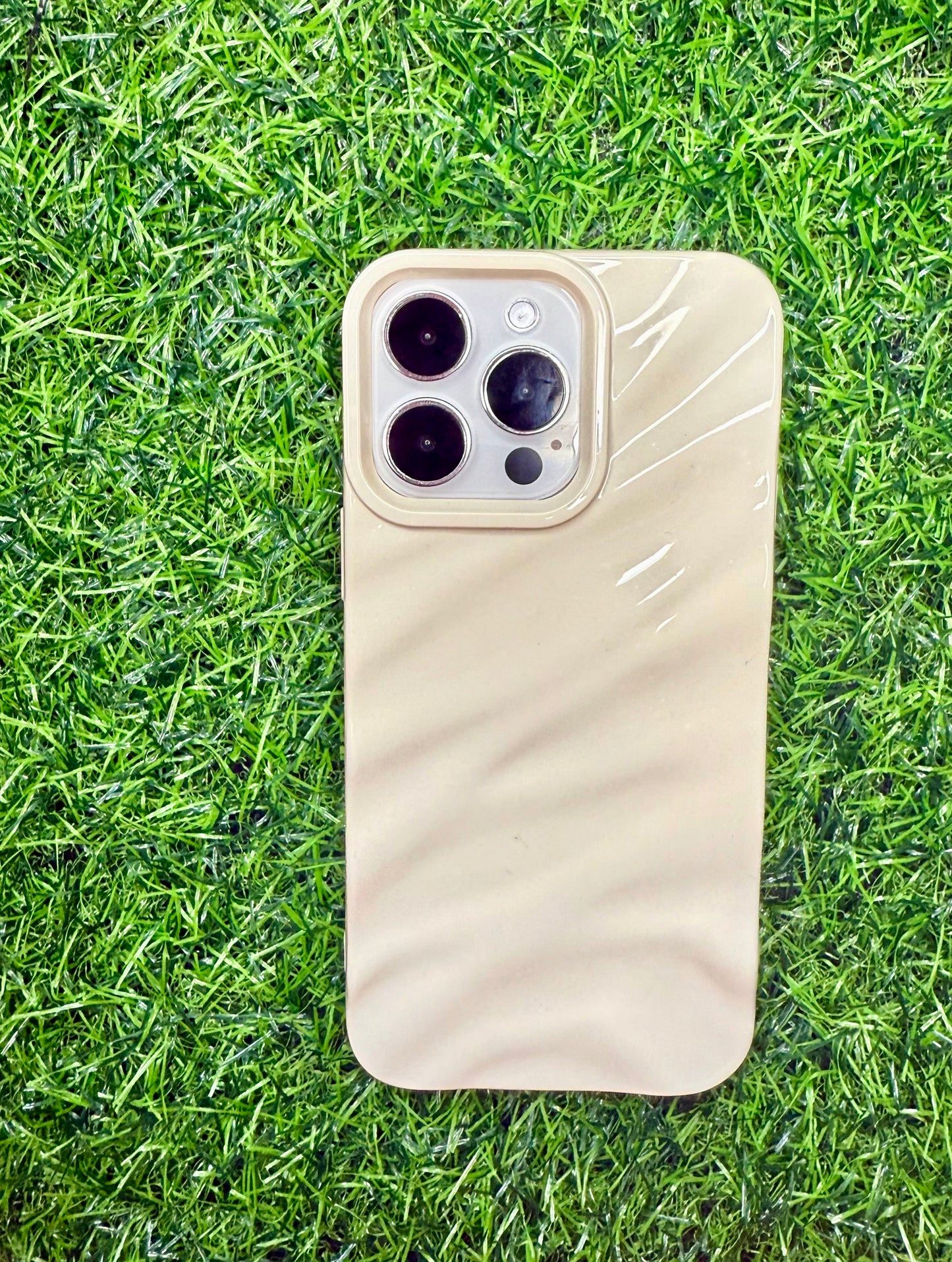 Rippling Wave Cream Phone Case
