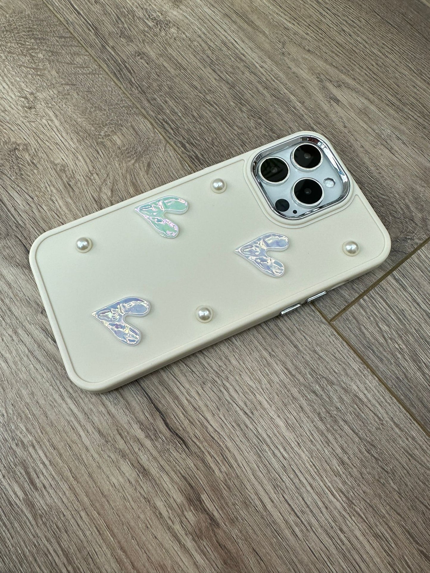 Pearl Heart Shimmer Phone Case