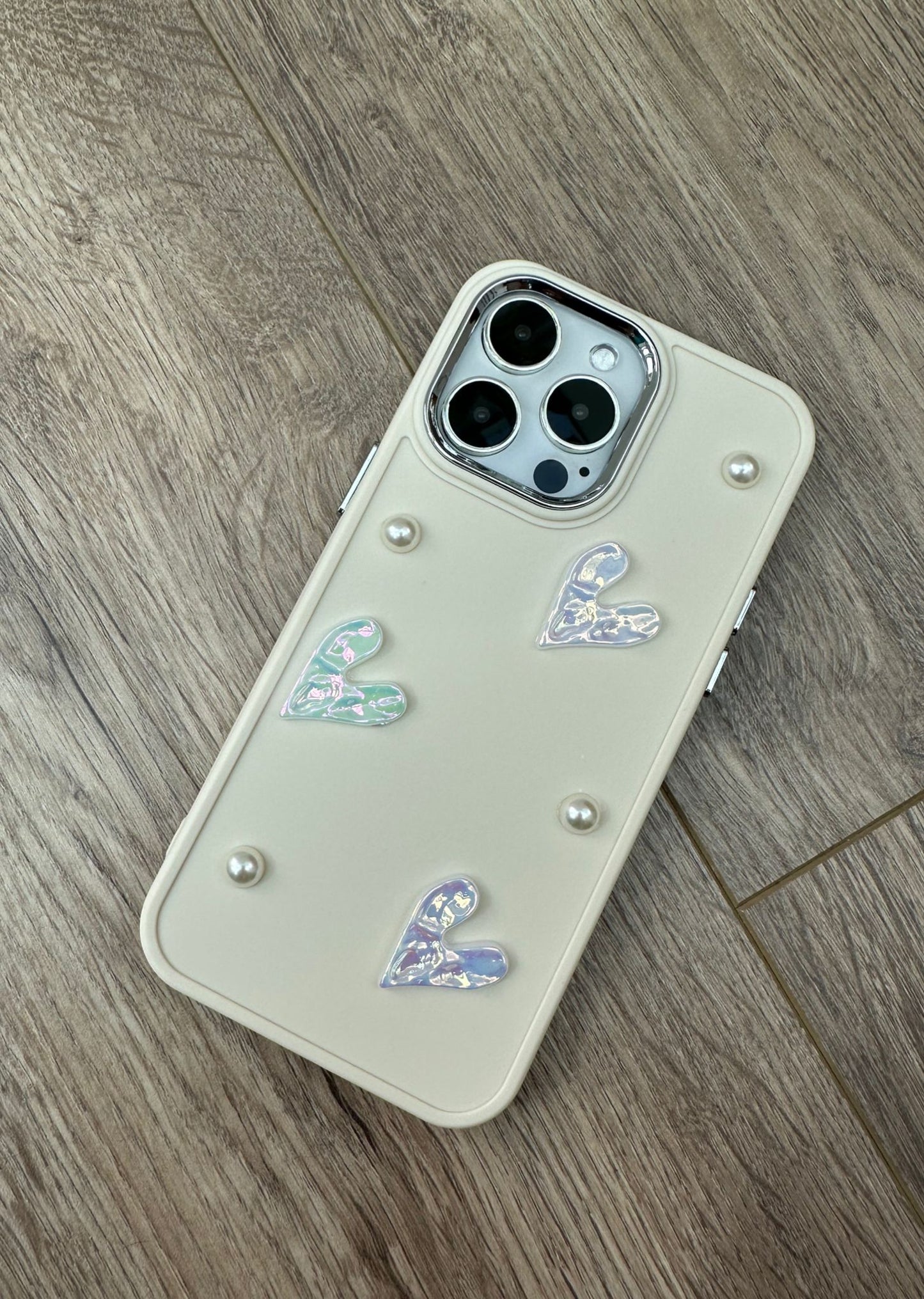 Pearl Heart Shimmer Phone Case