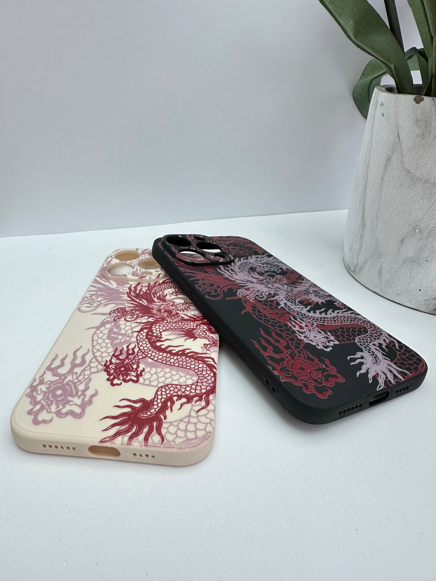 Dragon Majesty White Phone Case