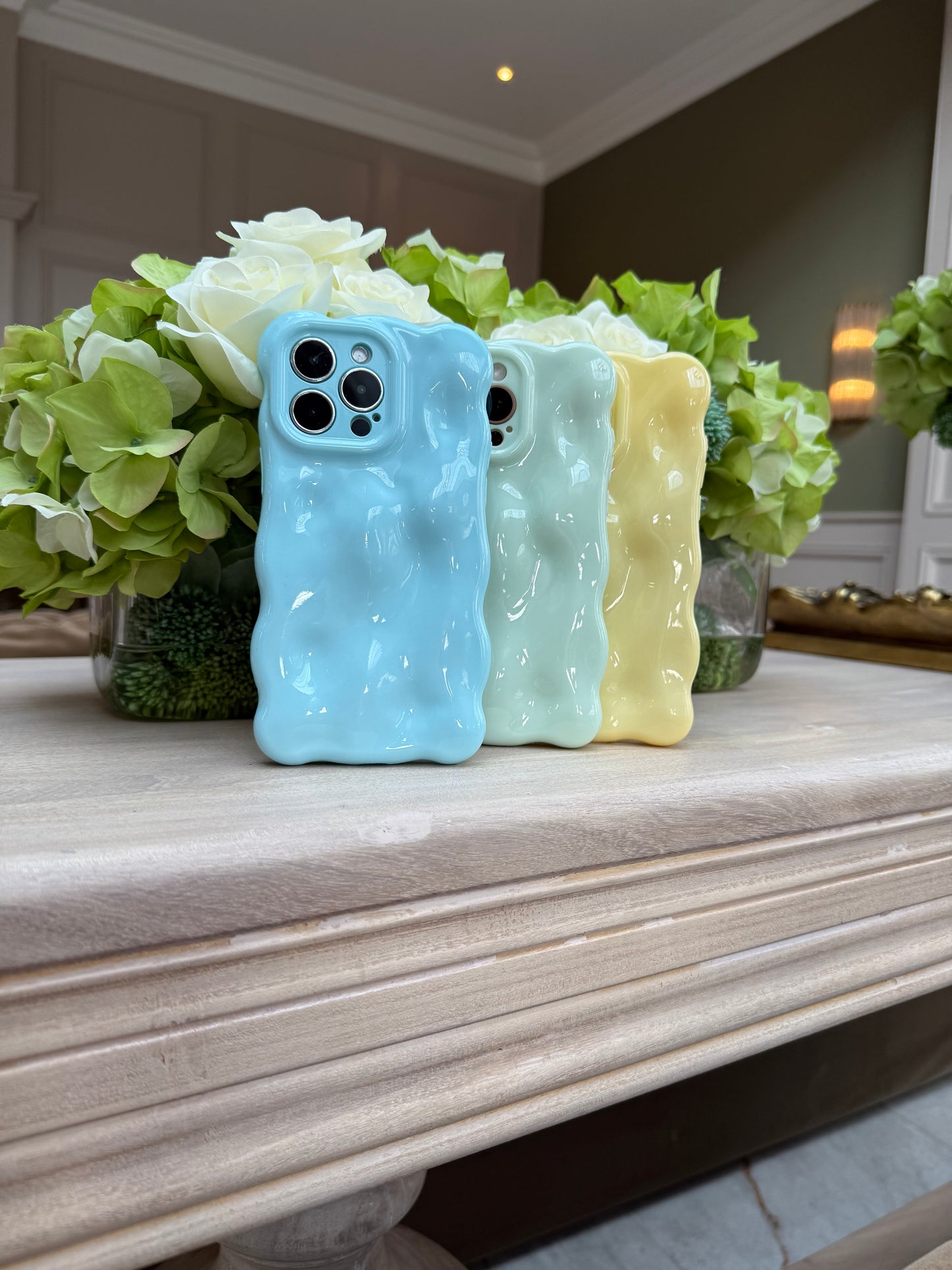 Buttercream Bubble Phone Case