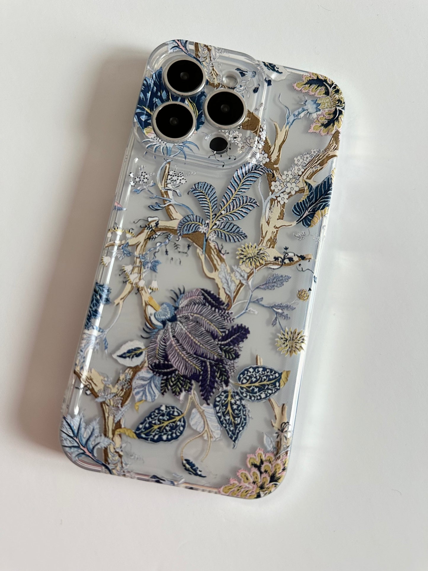 Blue Shell Leaf Tree Clear Phone Case