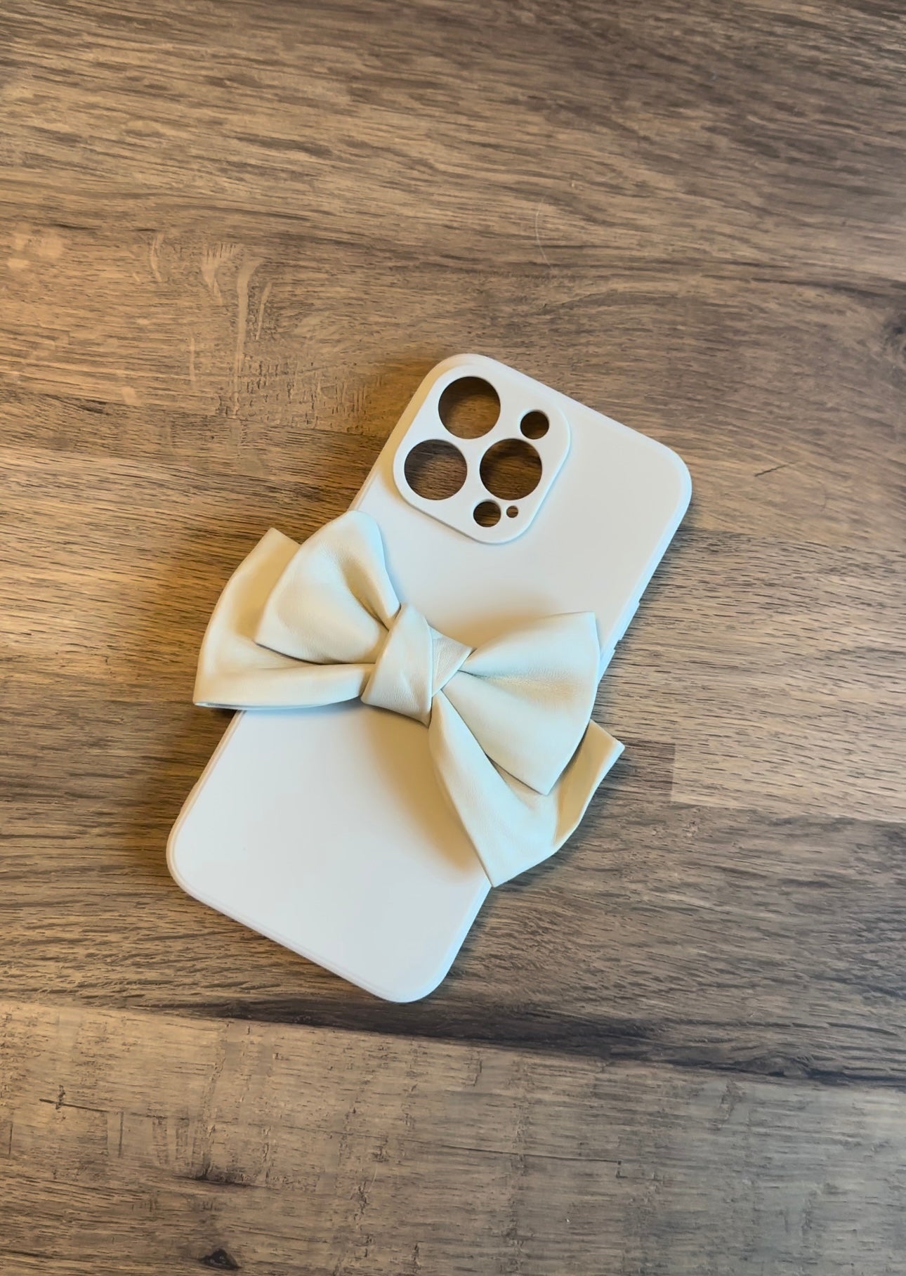 Leather Bow Cream Phone Case