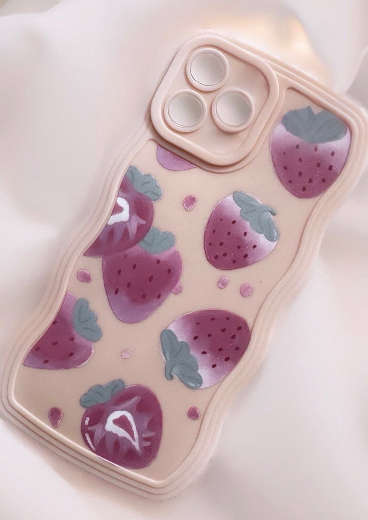 Wavy Edge Strawberry Fields Peach Phone Case