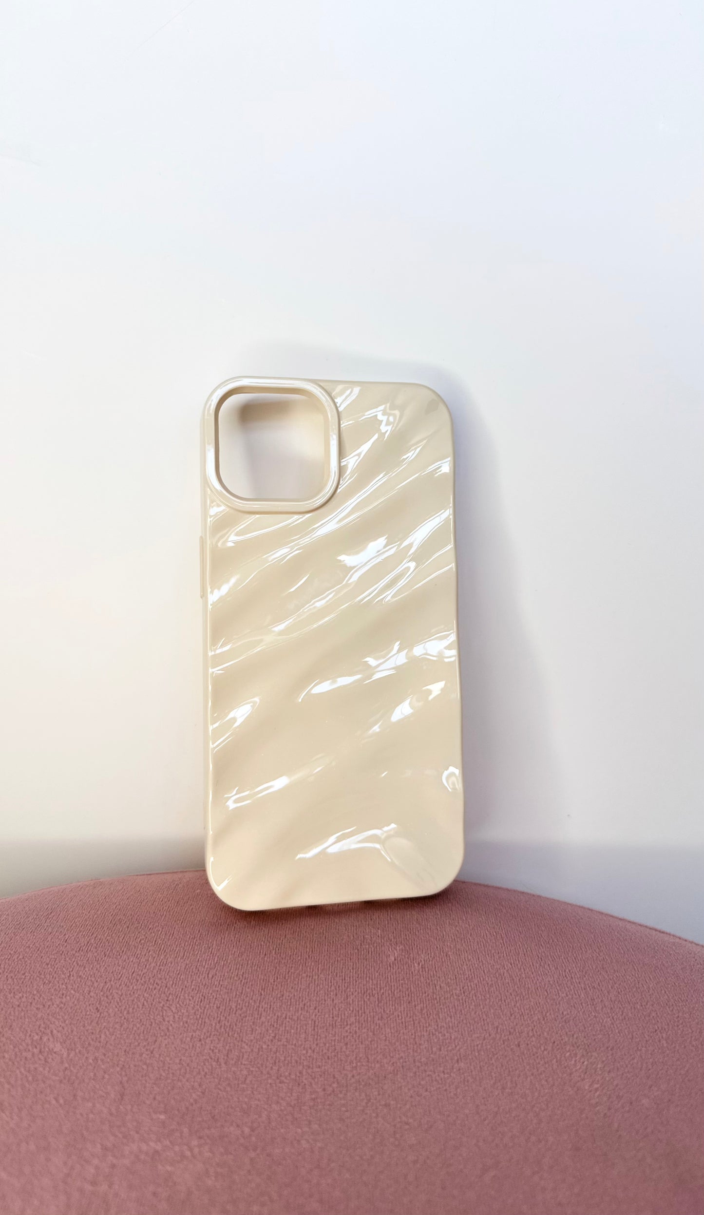 Rippling Wave Cream Phone Case