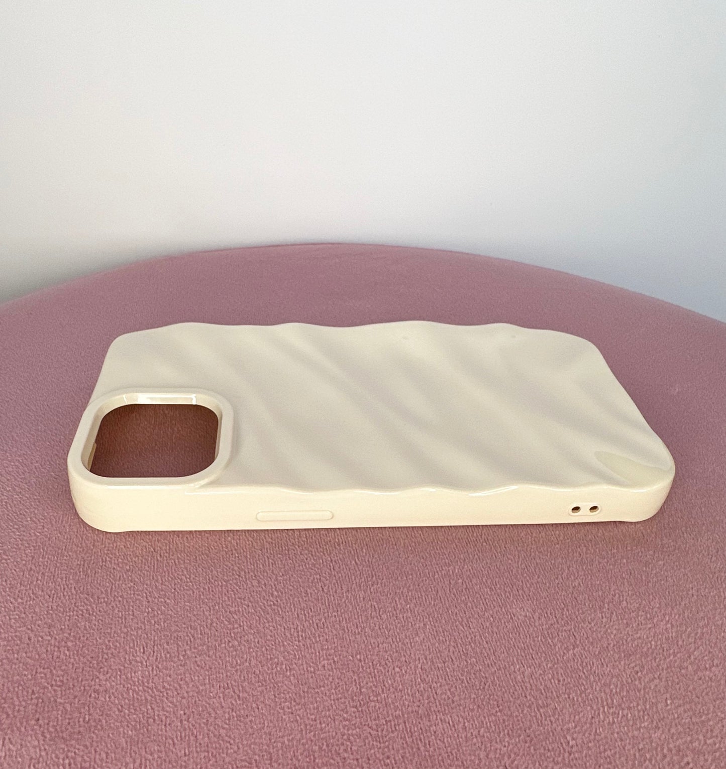 Rippling Wave Cream Phone Case