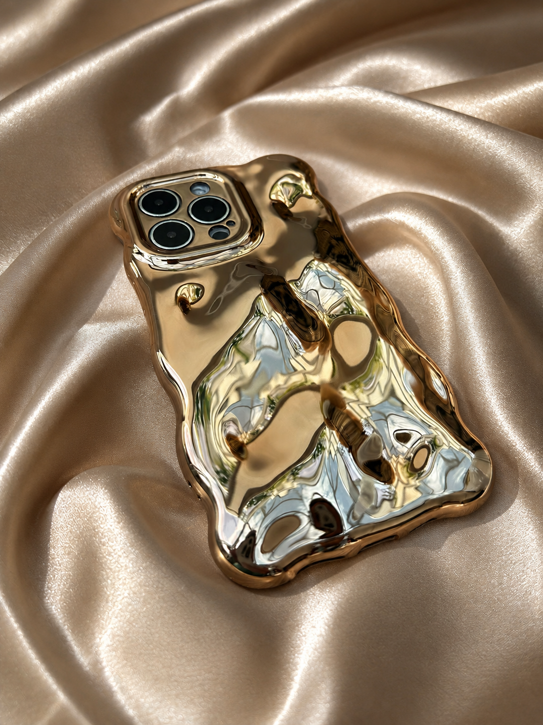 Golden Hour Bubble Phone Case